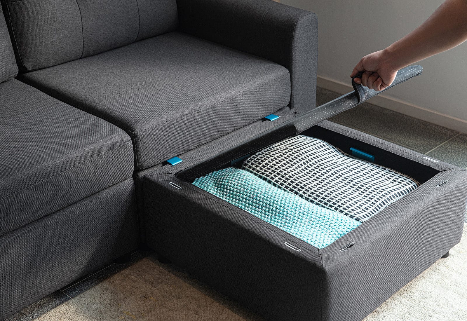 RUBIK III 6 Seats with Ottoman and An Additional Set of Covers - LINSY HOME