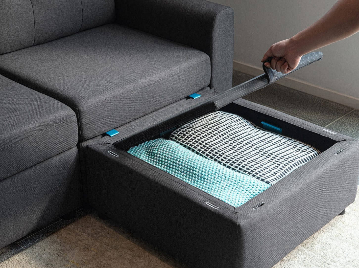 RUBIK III 4 Seat With 4 Ottomans