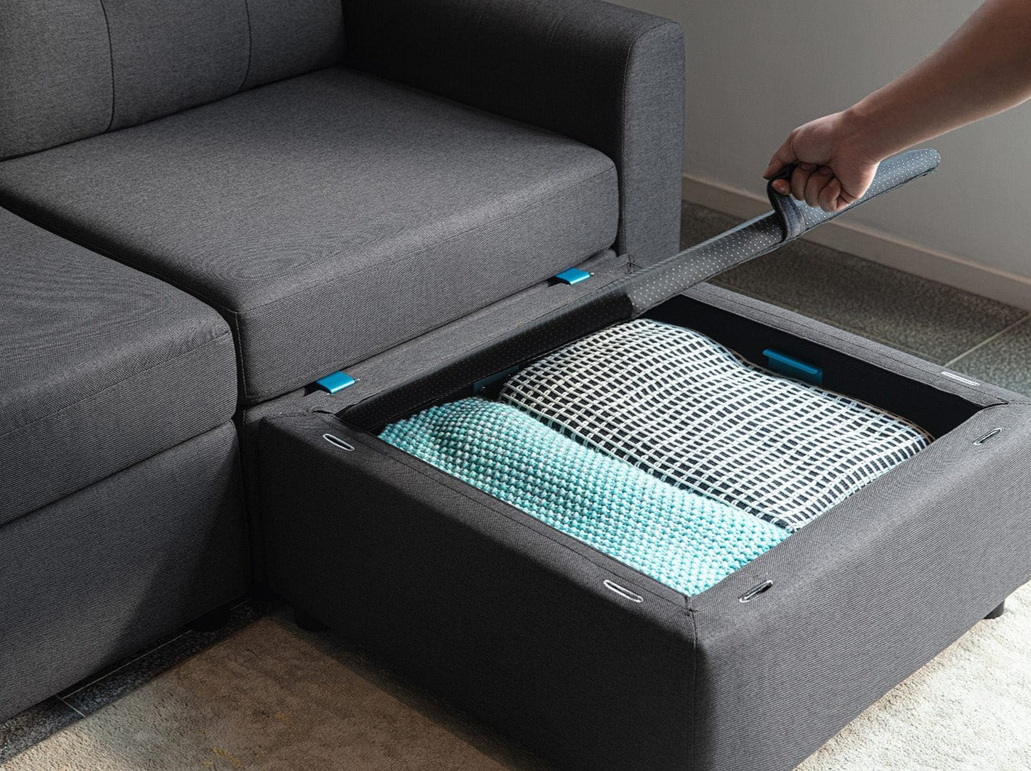 RUBIK III 4 Seat With 3 Ottomans