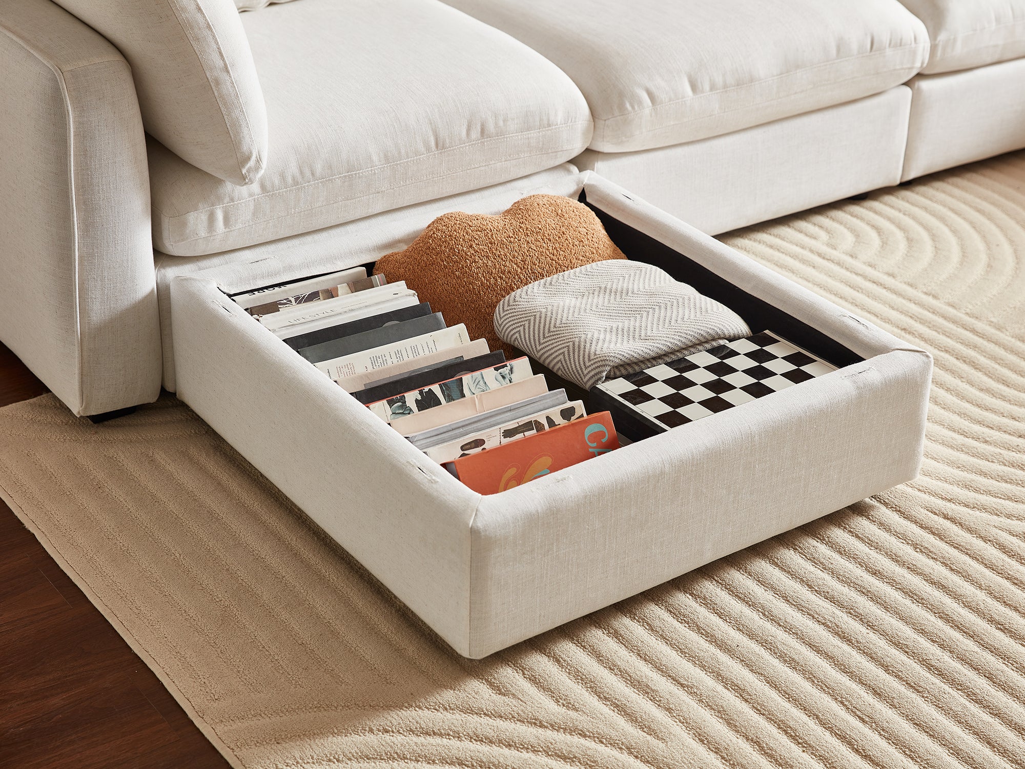 RUBIK V 3 Seats with 3 Ottomans & 2 Consoles - LINSY HOME